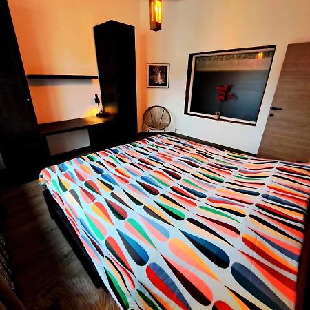Chambre Dans Une Maison D'Hote Lieja Exterior foto