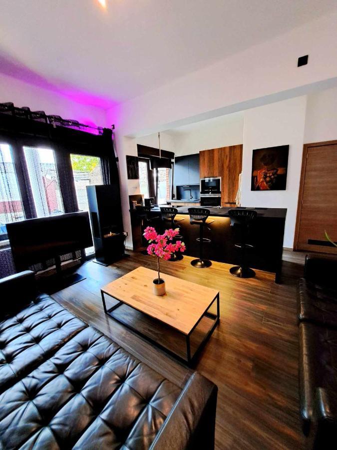 Chambre Dans Une Maison D'Hote Lieja Exterior foto
